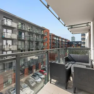 Bastion Walowa Center & Parking By Downtown Apartment
