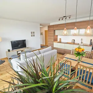 Grand - Three Bedrooms With Panorama Of The Old Town Apartment